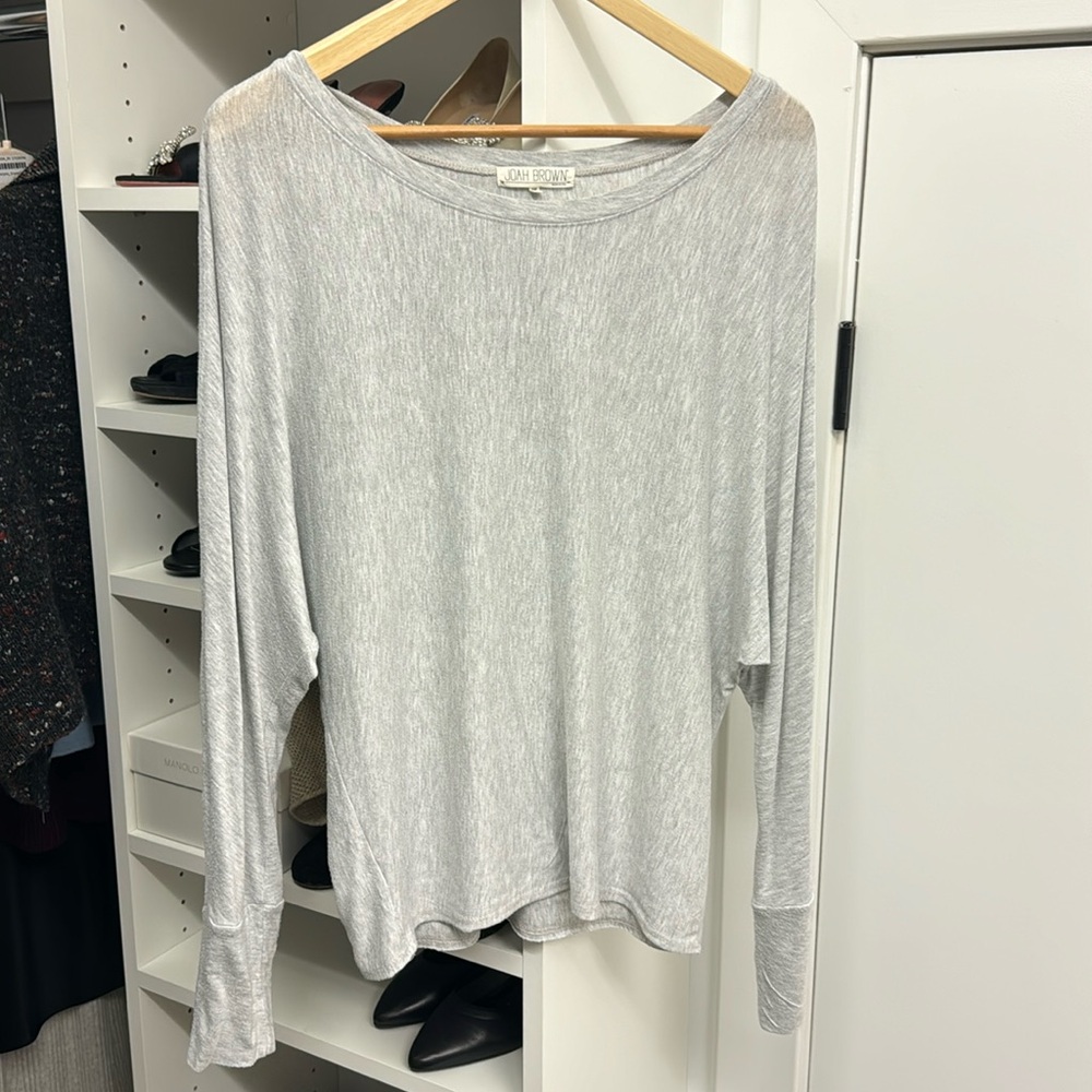 JOAH BROWN Gray Rayon Long-sleeve Lounge Top One Size